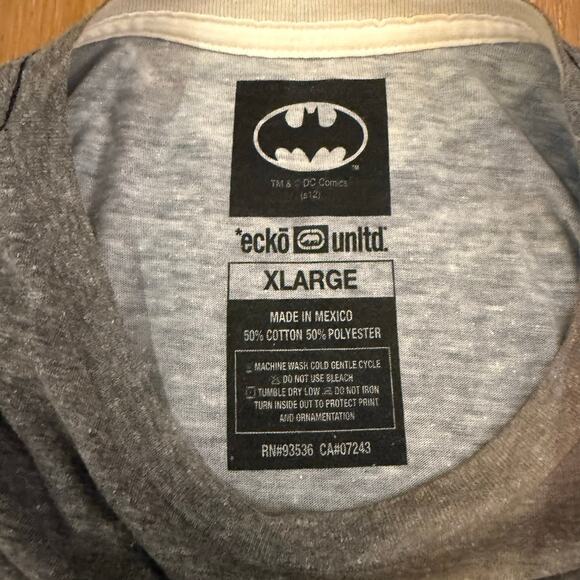 Batman x Ecko Unlimited Full Art Graphic T-Shirt – Size L - Picture 3 of 6